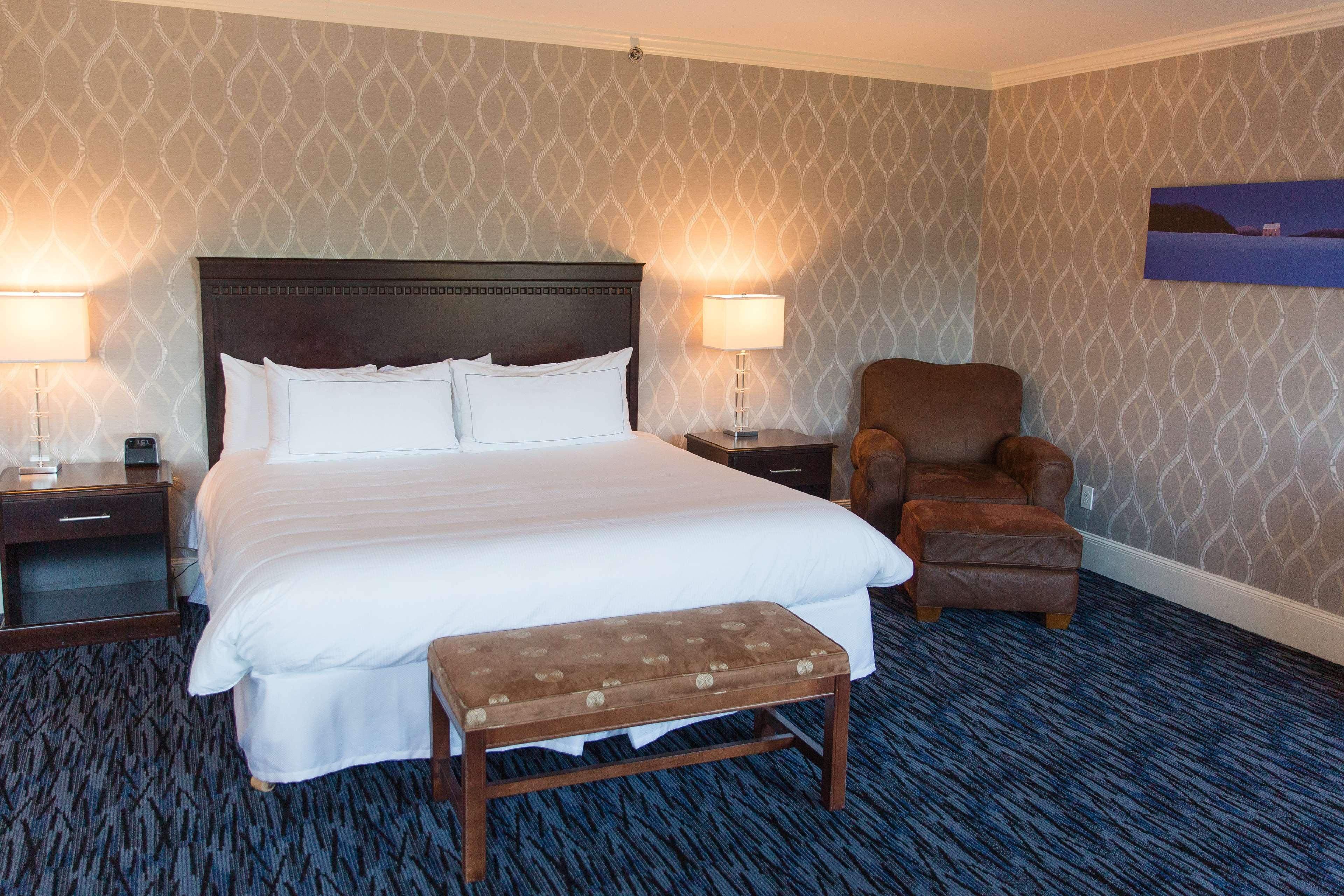 Capitol Plaza Hotel Montpelier Tapestry Collection by Hilton Esterno foto