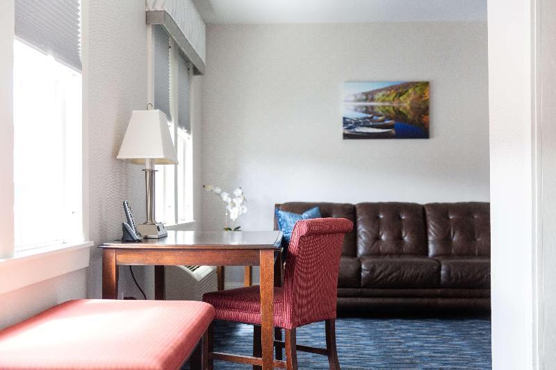 Capitol Plaza Hotel Montpelier Tapestry Collection by Hilton Esterno foto